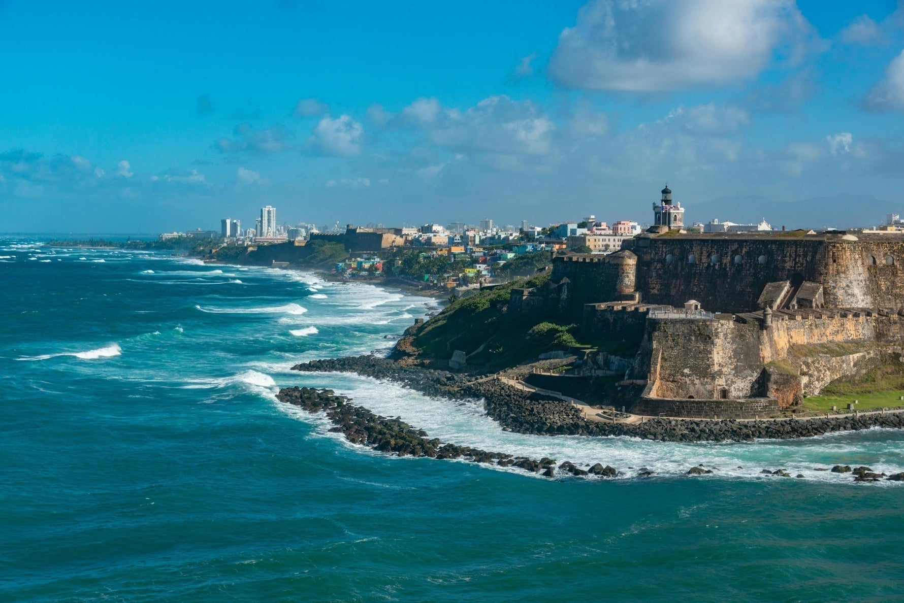 🌞 Explora Puerto Rico con estilo: Destinos imperdibles con tu sombrero Panamá Tradicional