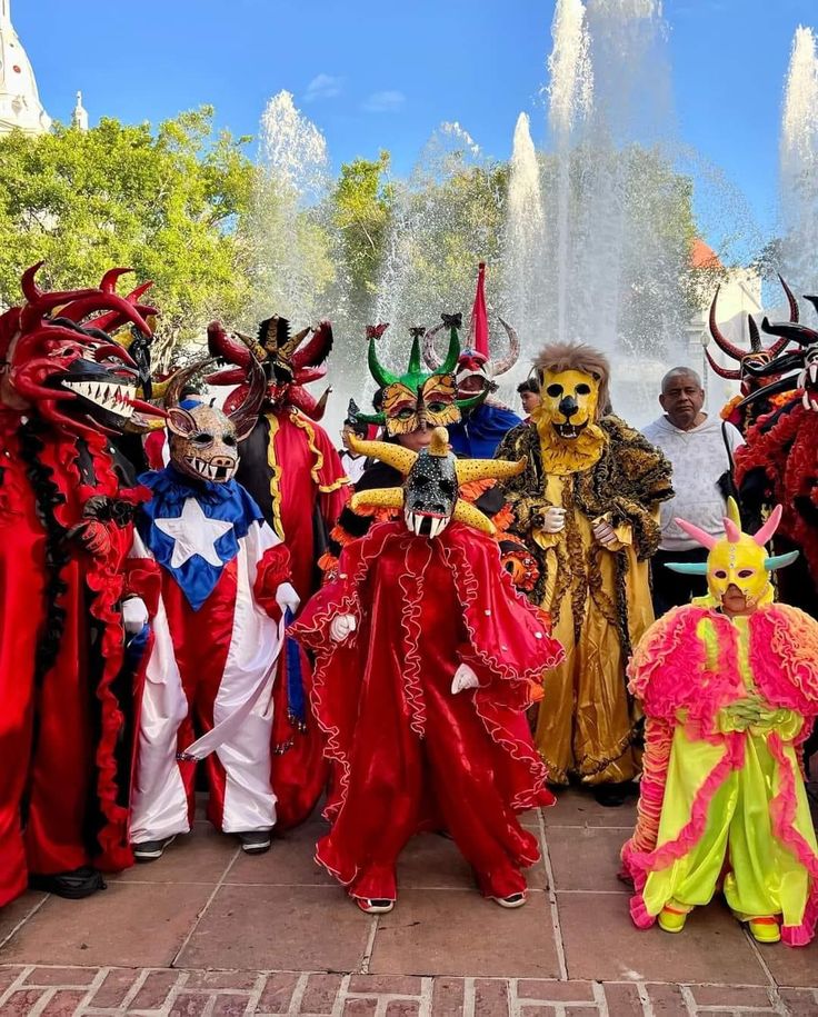 El Carnaval en Puerto Rico - Un Legado de Historia y Tradición