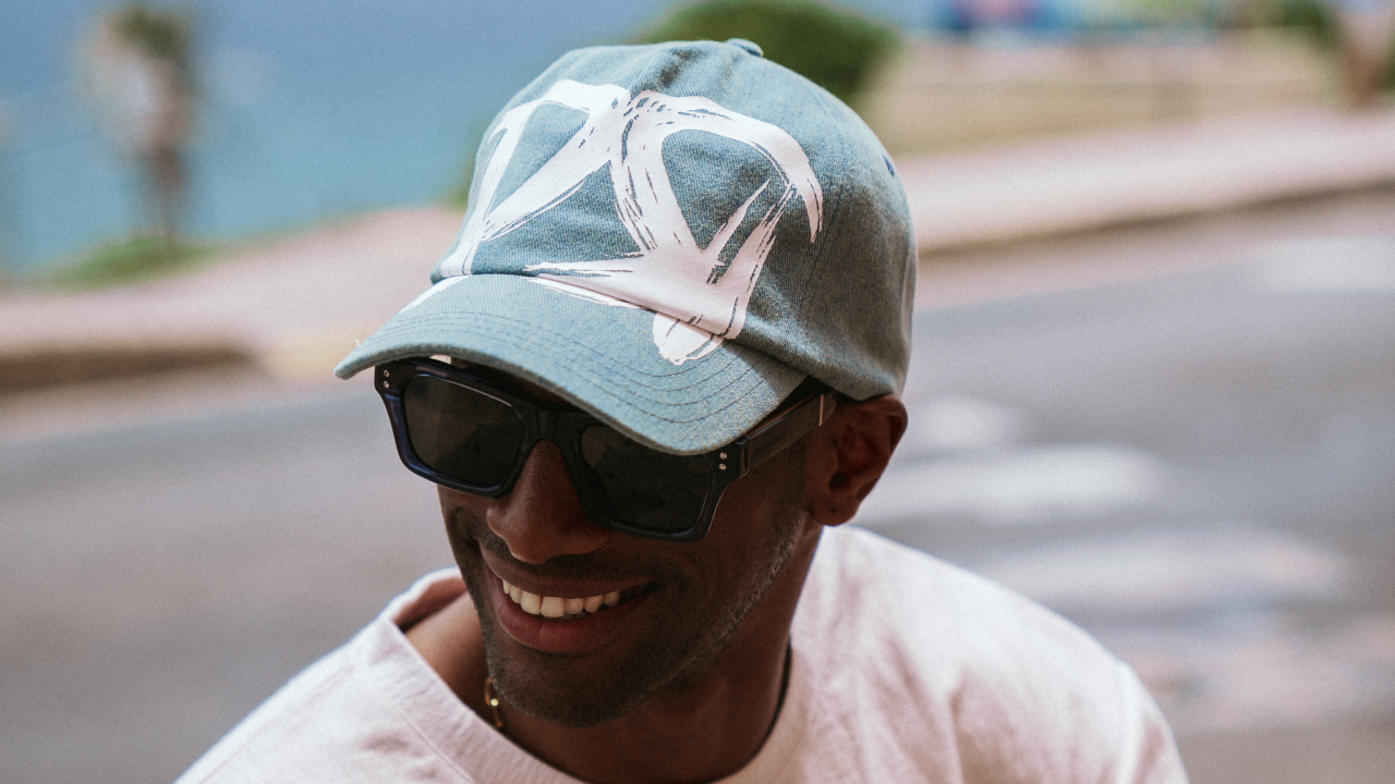 Puerto Rico Caps