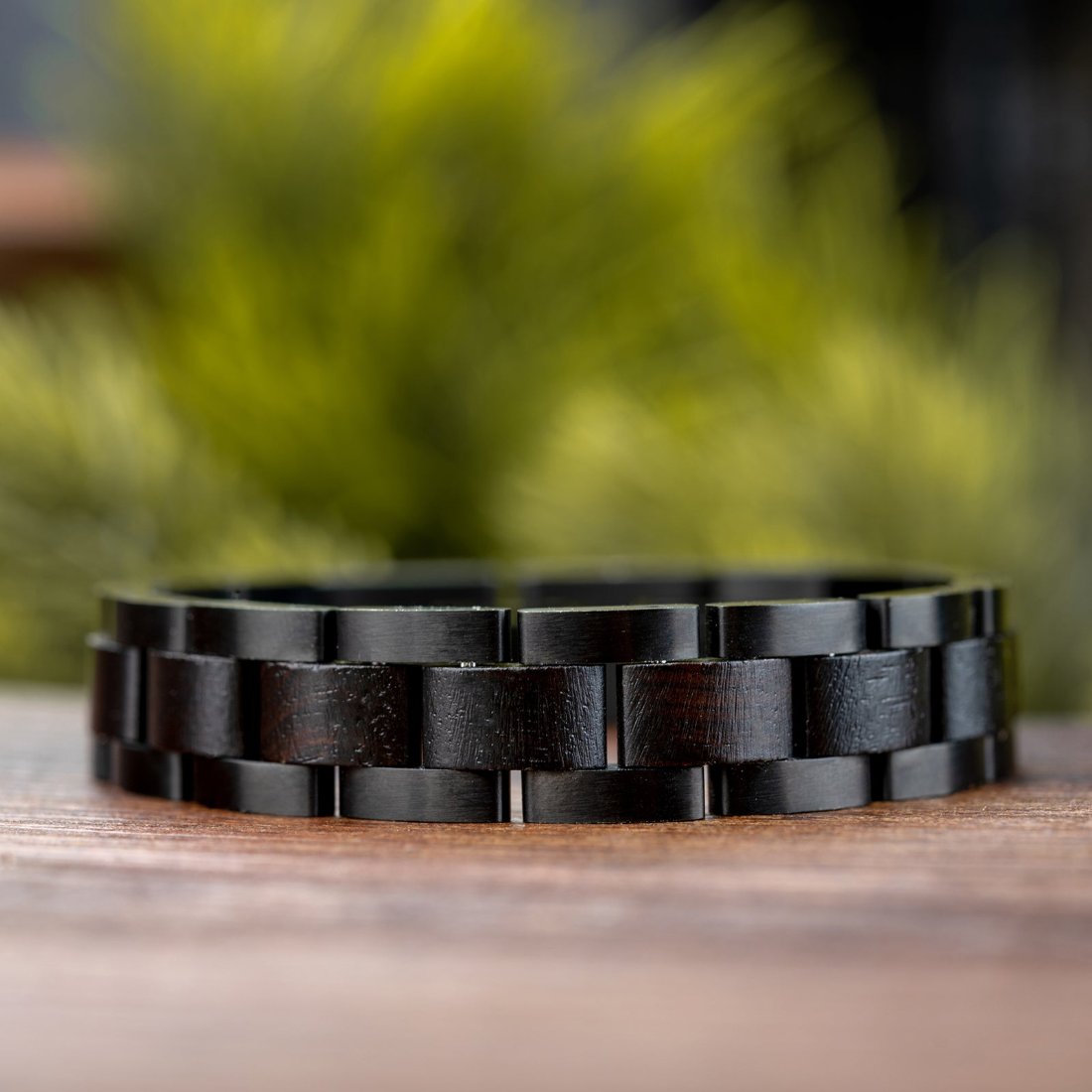 The Wood & Metal Bracelet Black Ebony