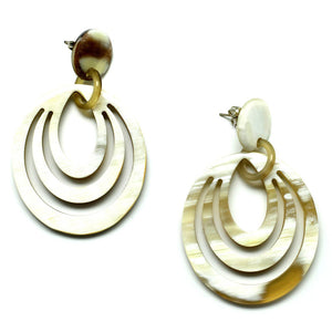 Lightweight Polished Horn Circular Carved Post Earrings | Pantallas de Cuerno Talladas Cirular